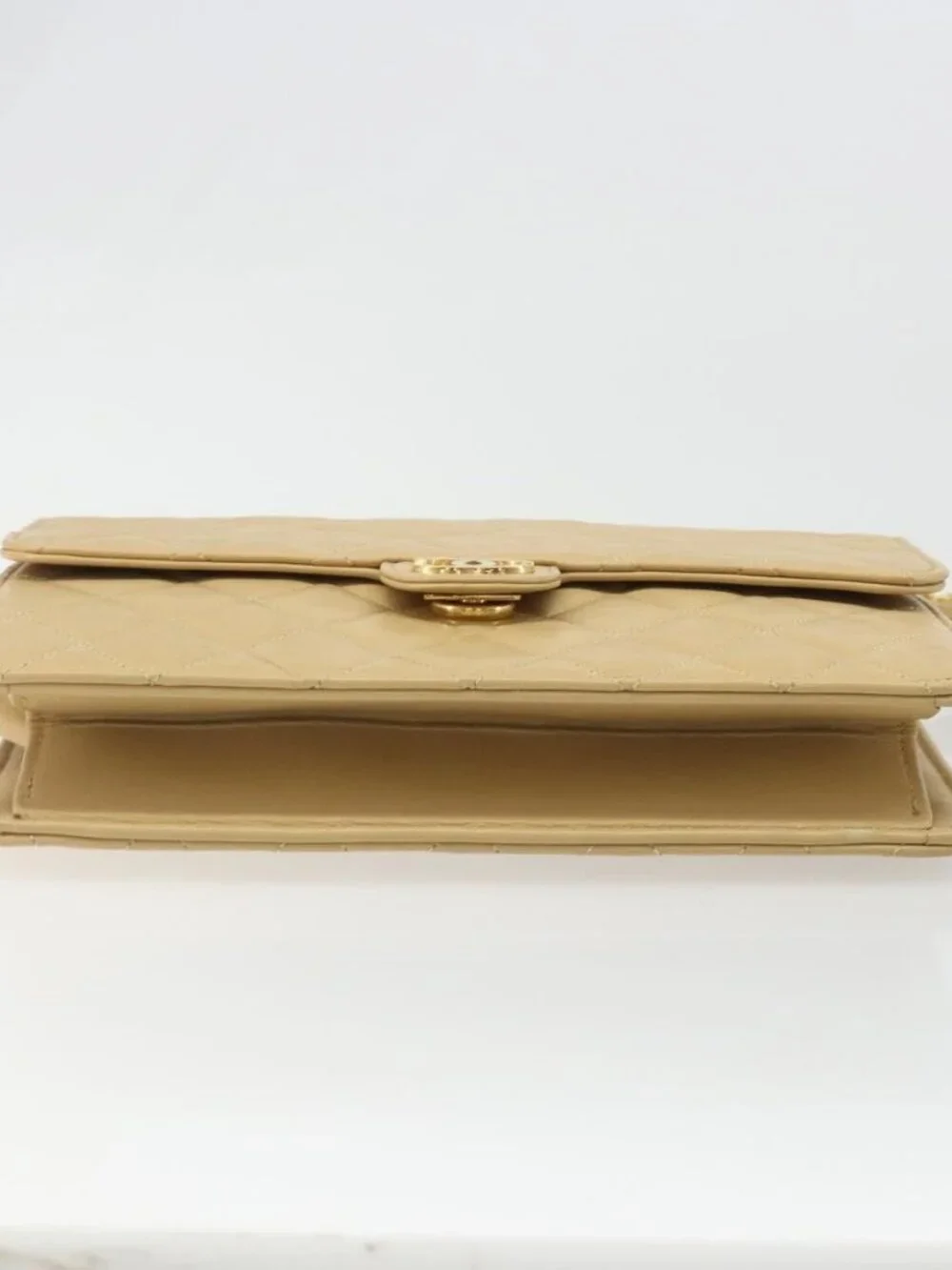 CHANEL Matelasse Chain Shoulder Bag Lamb Skin Beige Gold CC Auth 188721